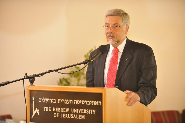 El Arq. José Alfredo Santos se suma a la lista de los miembros honorarios de la Universidad Hebrea de Jerusalem
